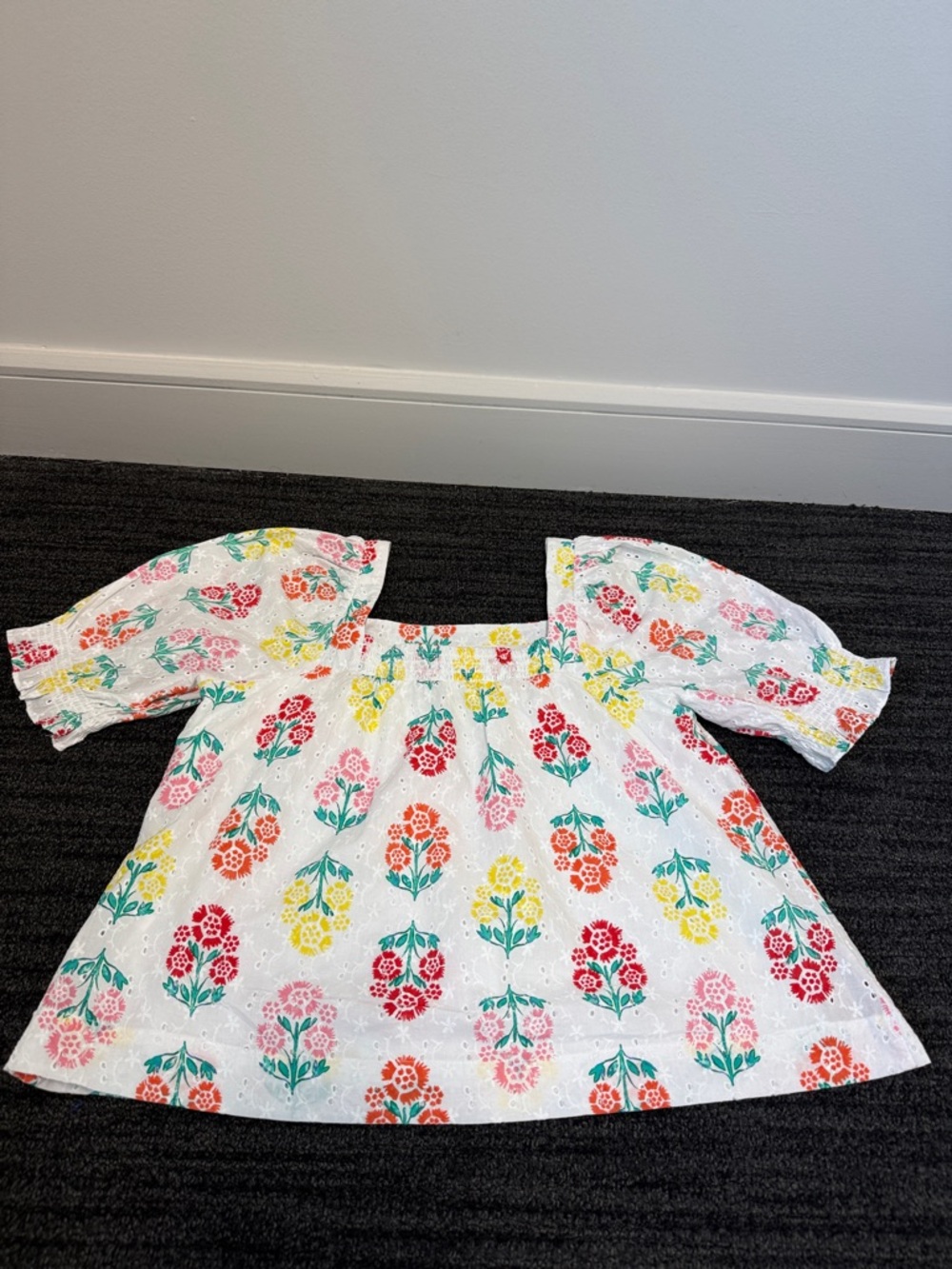 Draper James White Eyelet Square-Neck Floral Puff Sleeve Top